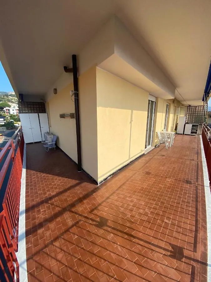 Soluzione Casa Pietra Ligure Sea View Apartment Italy